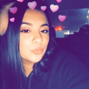 Meet your Posher, Katarina